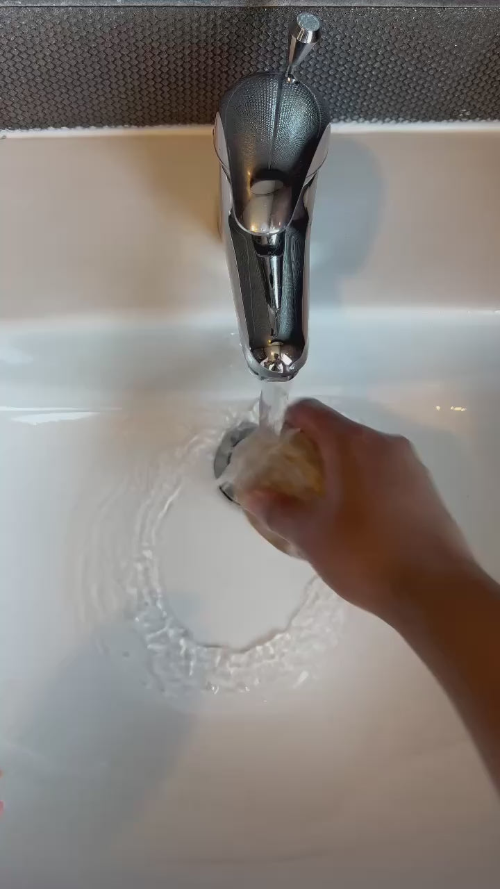 Moisturising shampoo bar cocoa vanilla